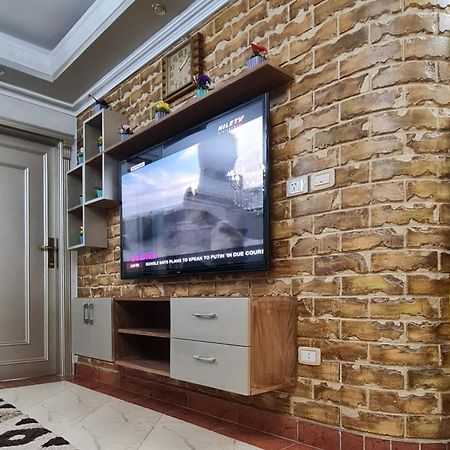 Comfy 3 Bedrooms Apartment In Cairo 96 ภายนอก รูปภาพ
