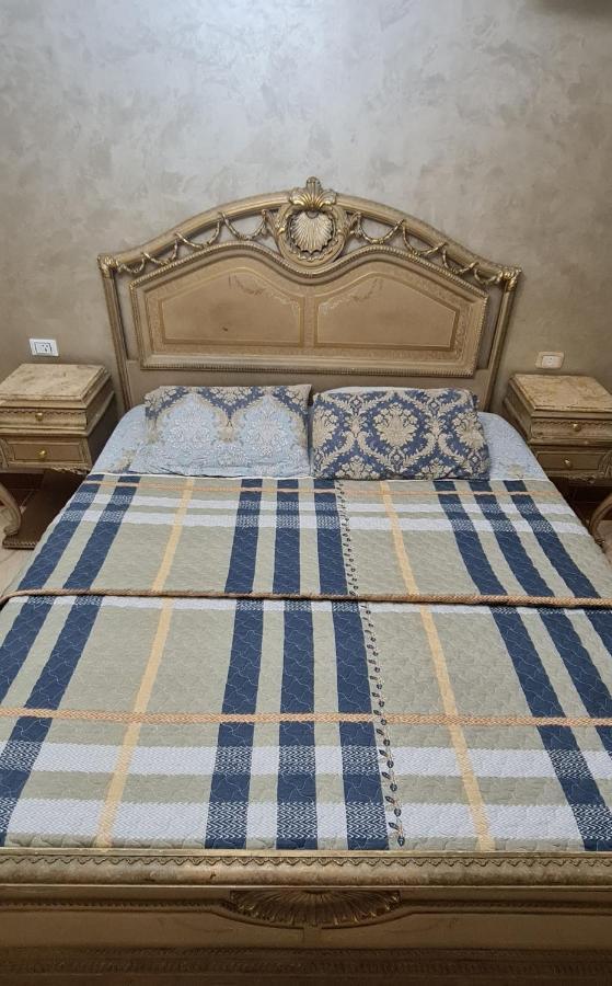 Comfy 3 Bedrooms Apartment In Cairo 96 ภายนอก รูปภาพ